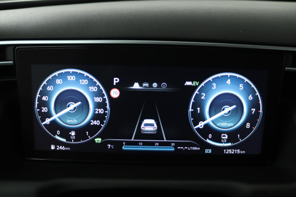 Hyundai Tucson 1.6 T-GDI HEV i-Motion (TREKHAAK, ACHTERUITRIJCAMERA, DIGITALE COCKPIT, PARKEERSENSOREN)