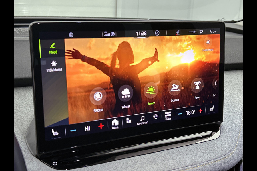 Škoda ENYAQ iV 80 150KW / 82KWh Lounge / Navigatie /  Pdc+Camera / 1/2 Leder / Carlpay-Android / Airco-ecc./ Xenon / Apk Nieuw