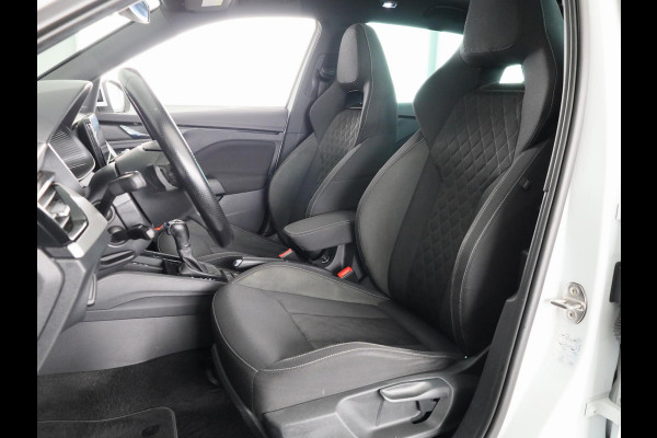 Škoda Kamiq 1.5 TSI ACT Sport Business 150pk Automaat | Panoramadak | Navigatie | Full led koplampen | Stoelverwarming | 18 inch lichtmetalen velgen