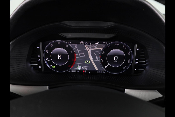 Škoda Kamiq 1.5 TSI ACT Sport Business 150pk Automaat | Panoramadak | Navigatie | Full led koplampen | Stoelverwarming | 18 inch lichtmetalen velgen