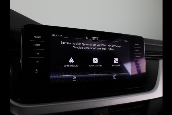 Škoda Kamiq 1.5 TSI ACT Sport Business 150pk Automaat | Panoramadak | Navigatie | Full led koplampen | Stoelverwarming | 18 inch lichtmetalen velgen