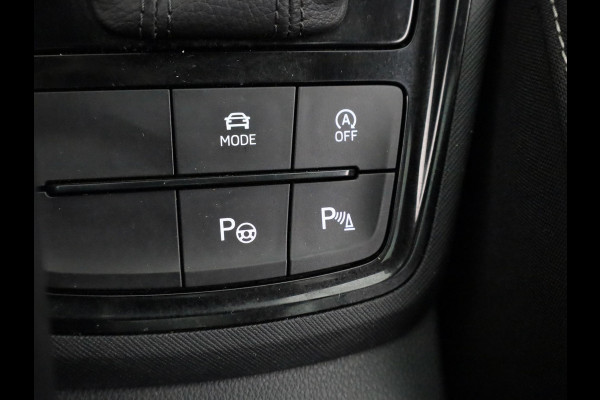 Škoda Kamiq 1.5 TSI ACT Sport Business 150pk Automaat | Panoramadak | Navigatie | Full led koplampen | Stoelverwarming | 18 inch lichtmetalen velgen