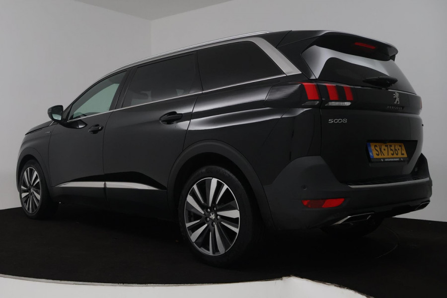 Peugeot 5008 1.6 e-THP GT-Line (DIGITALE COCKPIT, ACHTERUITRIJCAMERA, AUTOMAAT, NAVIGATIE, PARKEERSENSOREN)