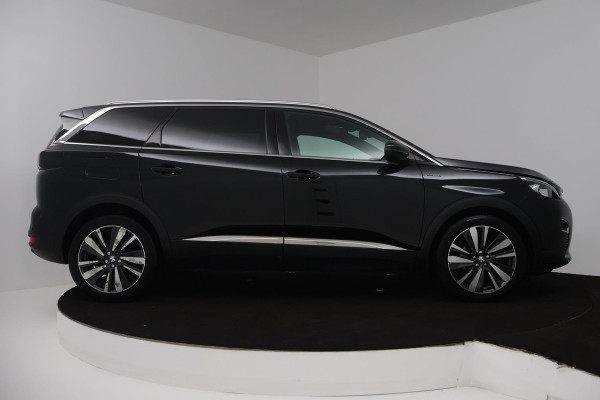 Peugeot 5008 1.6 e-THP GT-Line (DIGITALE COCKPIT, ACHTERUITRIJCAMERA, AUTOMAAT, NAVIGATIE, PARKEERSENSOREN)