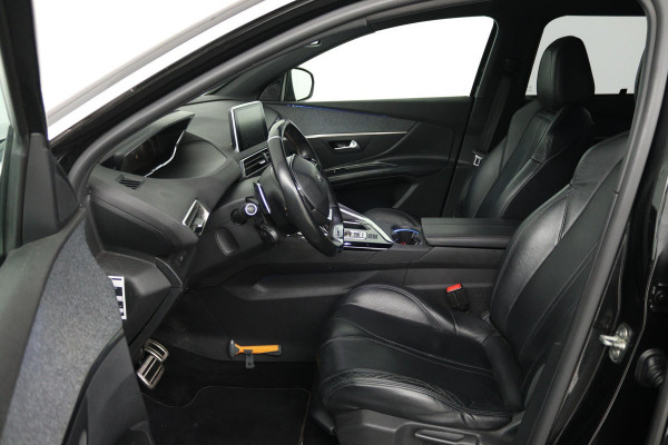 Peugeot 5008 1.6 e-THP GT-Line (DIGITALE COCKPIT, ACHTERUITRIJCAMERA, AUTOMAAT, NAVIGATIE, PARKEERSENSOREN)