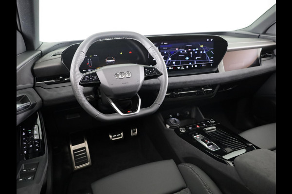 Audi Q6 Sportback e-tron S edition 83Kwh 185 kW / 252 PK Sportback | S edition | Tech Pro | Pano | Luchtvering | Matrix LED | Leder |