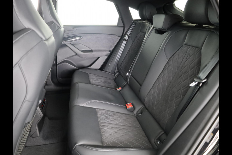 Audi Q6 Sportback e-tron S edition 83Kwh 185 kW / 252 PK Sportback | S edition | Tech Pro | Pano | Luchtvering | Matrix LED | Leder |