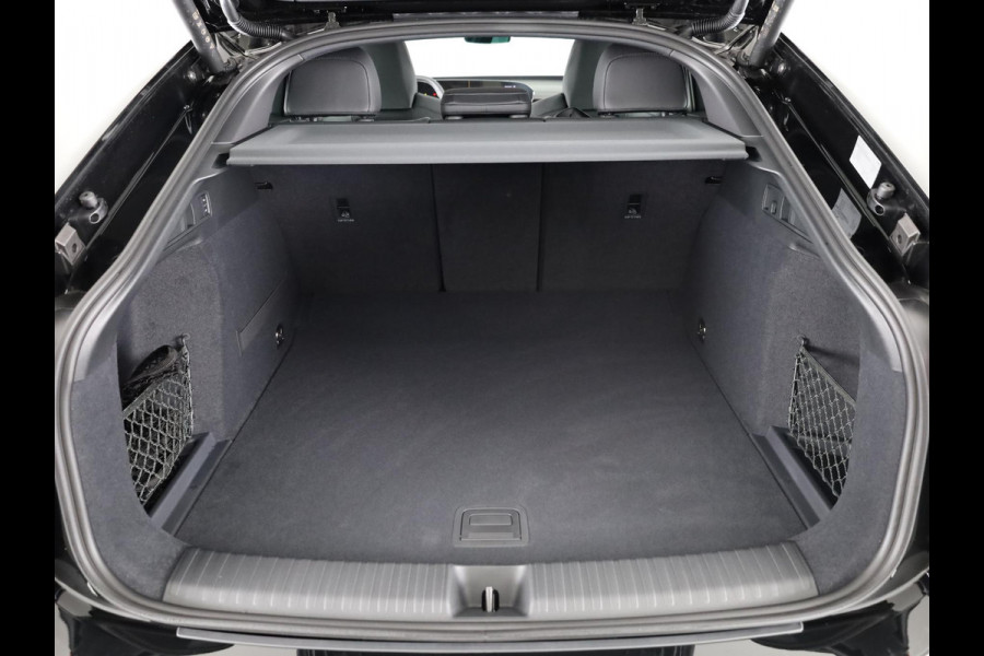 Audi Q6 Sportback e-tron S edition 83Kwh 185 kW / 252 PK Sportback | S edition | Tech Pro | Pano | Luchtvering | Matrix LED | Leder |