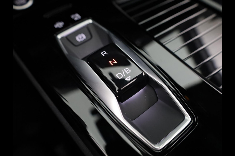 Audi Q6 Sportback e-tron S edition 83Kwh 185 kW / 252 PK Sportback | S edition | Tech Pro | Pano | Luchtvering | Matrix LED | Leder |