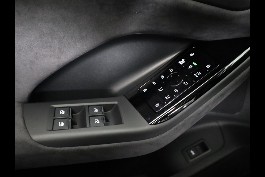 Audi Q6 Sportback e-tron S edition 83Kwh 185 kW / 252 PK Sportback | S edition | Tech Pro | Pano | Luchtvering | Matrix LED | Leder |