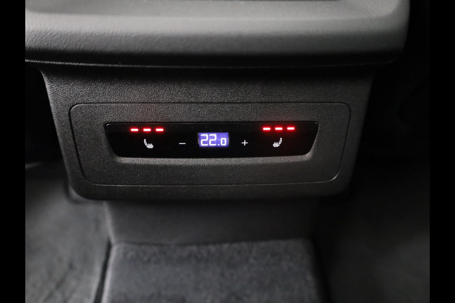 Audi Q6 Sportback e-tron S edition 83Kwh 185 kW / 252 PK Sportback | S edition | Tech Pro | Pano | Luchtvering | Matrix LED | Leder |