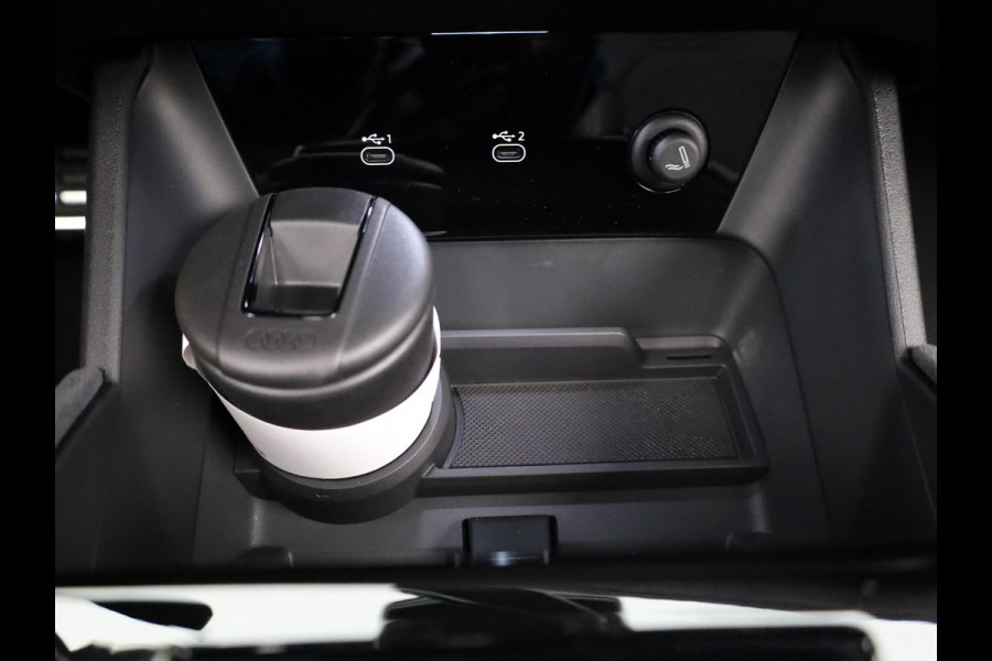 Audi Q6 Sportback e-tron S edition 83Kwh 185 kW / 252 PK Sportback | S edition | Tech Pro | Pano | Luchtvering | Matrix LED | Leder |