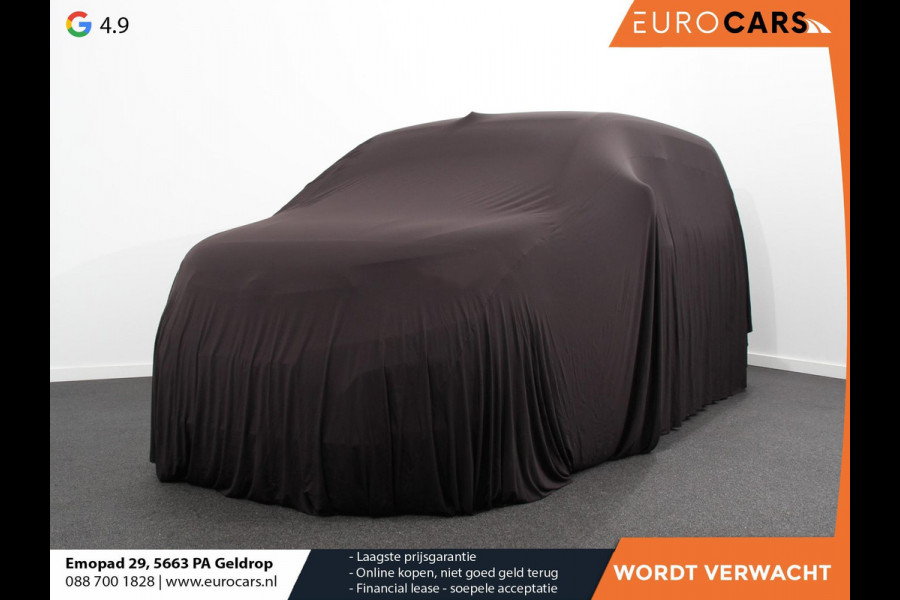 Peugeot 5008 1.2 Hybrid 136 pk Allure Automaat Navigatie Cruise control Climate control LED Voorstoelen verwarmd Camera Apple Carplay/ Android Auto