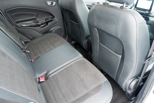 Ford EcoSport 1.0 EB ST-Line Black / INCL. 12 mnd BOVAG