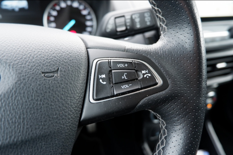 Ford EcoSport 1.0 EB ST-Line Black / INCL. 12 mnd BOVAG