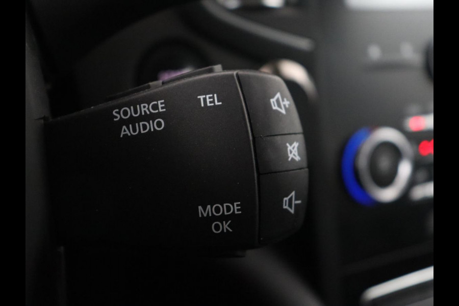 Renault Mégane 1.5 dCi Limited | Camera | Navigatie | Half leder | Climate control | Dodehoek detectie | Keyless | Cruise control | Parkeerhulp