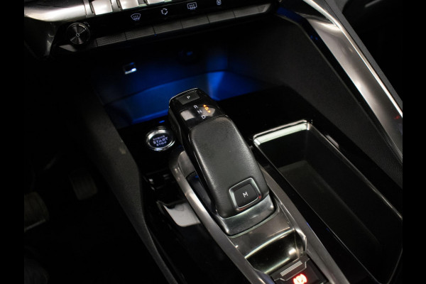 Peugeot 5008 1.2 PureTech GT-Line Avantage Sport (PANORAMADAK,APPLE CARPLAY,LED,CAMERA,NAVI,CRUISE,LM VELGEN)