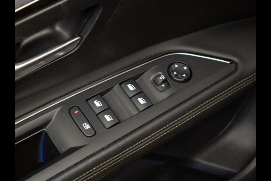 Peugeot 5008 1.2 PureTech GT-Line Avantage Sport (PANORAMADAK,APPLE CARPLAY,LED,CAMERA,NAVI,CRUISE,LM VELGEN)