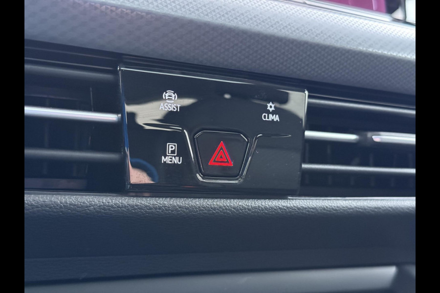 Volkswagen Golf 1.0 eTSI Life PANORAMADAK | ADD. CRUISE | VIRTUAL DASH | NAVIGATIE | RIJKLAARPRIJS incl. 12mnd BOVAG| STOELVERWARMING
