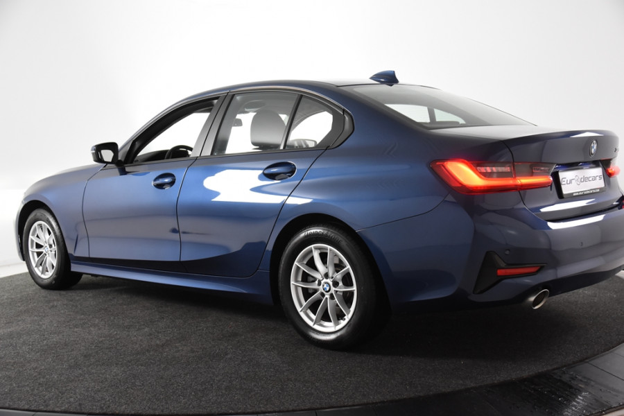 BMW 3-serie 320 iA Sedan *1ste Eigenaar*Park assist*Carplay*