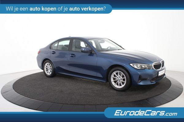 BMW 3-serie 320 iA Sedan *1ste Eigenaar*Park assist*Carplay*