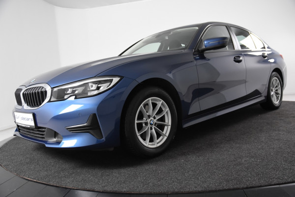 BMW 3-serie 320 iA Sedan *1ste Eigenaar*Park assist*Carplay*