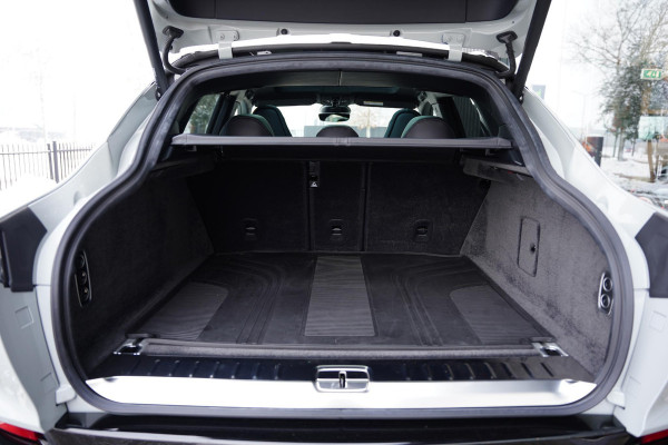 Aston Martin Dbx 4.0 V8 707 Carbon Elek. Trekhaak