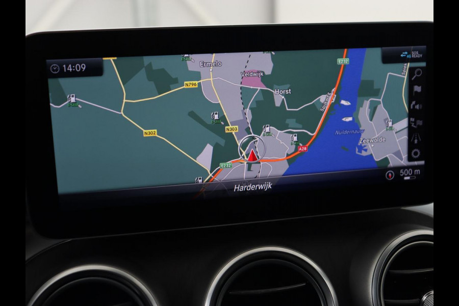 Mercedes-Benz C-Klasse 300de AMG Night | Adaptive cruise | 360 Camera | Leder | Burmester Surround | Trekhaak | Carplay | Stoelverwarming | Memory | Navigatie | Digital Cockpit | PHEV | Plug In