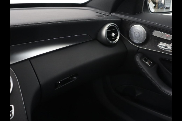 Mercedes-Benz C-Klasse 300de AMG Night | Adaptive cruise | 360 Camera | Leder | Burmester Surround | Trekhaak | Carplay | Stoelverwarming | Memory | Navigatie | Digital Cockpit | PHEV | Plug In