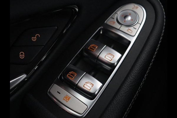Mercedes-Benz C-Klasse 300de AMG Night | Adaptive cruise | 360 Camera | Leder | Burmester Surround | Trekhaak | Carplay | Stoelverwarming | Memory | Navigatie | Digital Cockpit | PHEV | Plug In