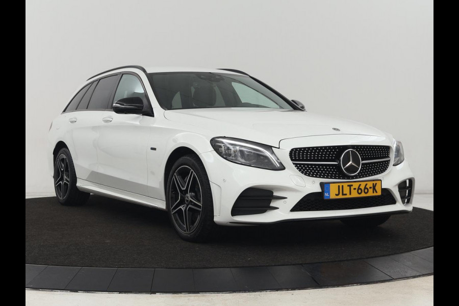 Mercedes-Benz C-Klasse 300de AMG Night | Adaptive cruise | 360 Camera | Leder | Burmester Surround | Trekhaak | Carplay | Stoelverwarming | Memory | Navigatie | Digital Cockpit | PHEV | Plug In