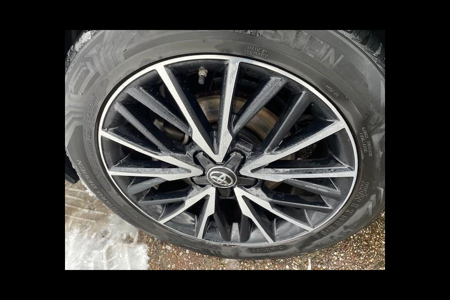 Toyota C-HR 1.8 Hybrid Style | Verwarmde stoelen (voor)| Navigatie+ camera