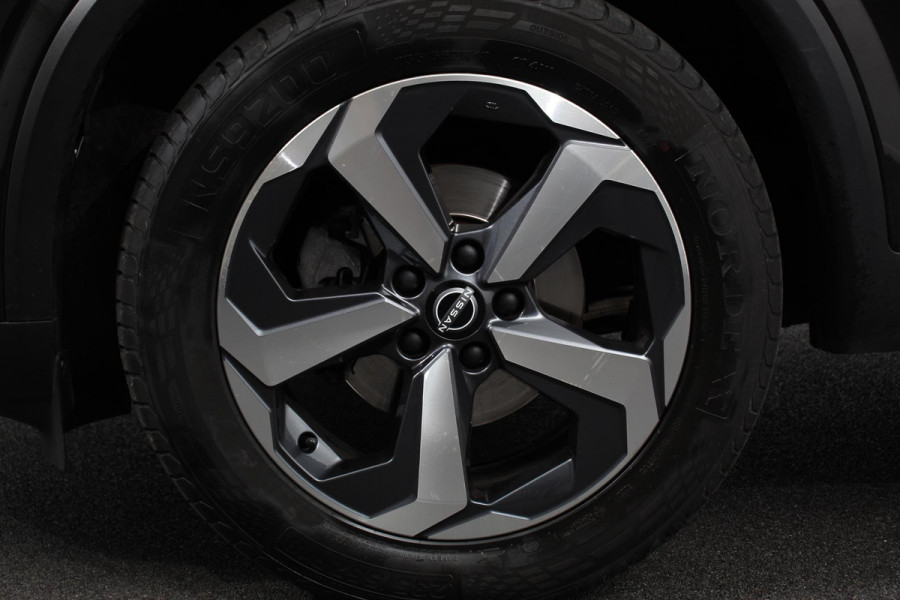 Nissan QASHQAI 1.3 DIG-T 158pk MHEV N-Connecta | Navigatie | Apple Carplay/Android Auto | 360 camera | Parkeersensoren | Adaptive Cruise Control | Stuur-en stoelverwarming | Blind Spot Assist | | Lane Assist | Ledverlichting voor | | Getinte ramen