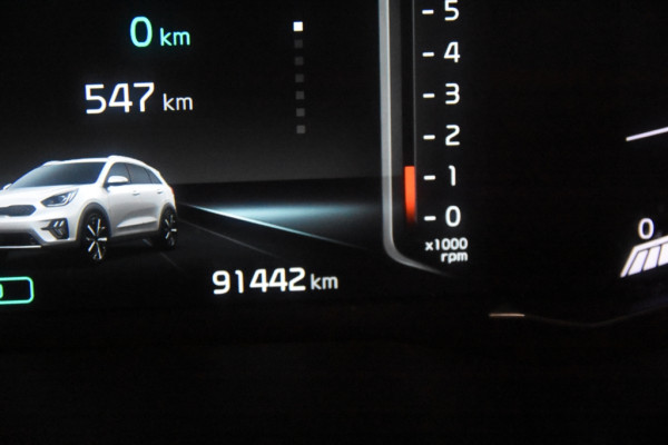 Kia Niro 1.6 GDi Plug-in Hybrid *1ste Eigenaar*Leer*Navigatie*Trekhaak*