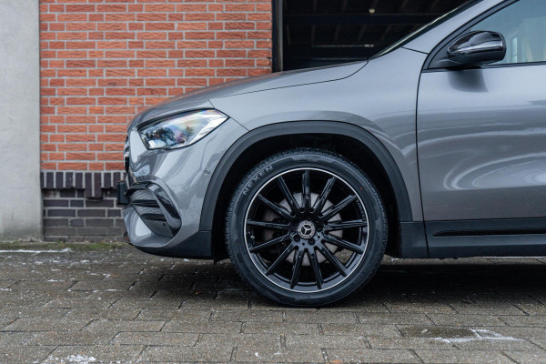 Mercedes-Benz GLA 250 e AMG Line Pano / Trekhaak / Camera