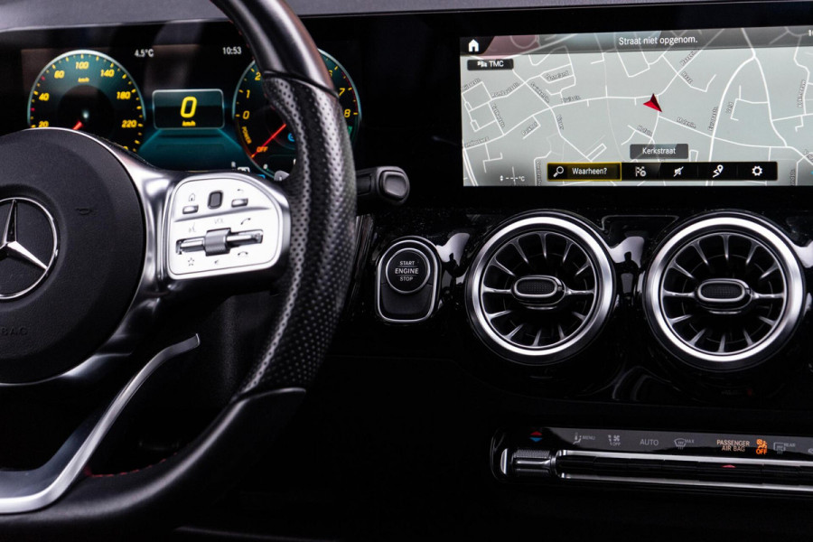 Mercedes-Benz GLA 250 e AMG Line Pano / Trekhaak / Camera