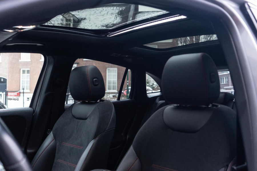 Mercedes-Benz GLA 250 e AMG Line Pano / Trekhaak / Camera