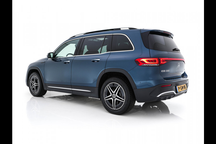 Mercedes-Benz EQB 300 4MATIC AMG-Line 67 kWh [ 3-Fase ] (INCL-BTW) *PANO | HEAD-UP | LEATHER-MICROFIBRE | MEMORY-PACK | WIDE-SCREEN-COCKPIT | FULL-LED | BLINDSPOT | AMBIENT-LIGHT | TOPVIEW | NAVI-FULLMAP | DAB+ | COMFORT/SEATS | ...