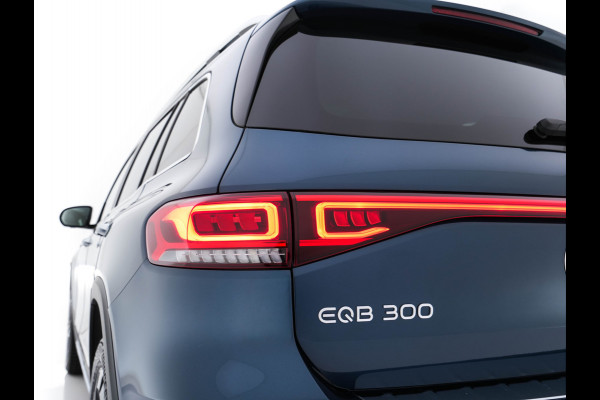 Mercedes-Benz EQB 300 4MATIC AMG-Line 67 kWh [ 3-Fase ] (INCL-BTW) *PANO | HEAD-UP | LEATHER-MICROFIBRE | MEMORY-PACK | WIDE-SCREEN-COCKPIT | FULL-LED | BLINDSPOT | AMBIENT-LIGHT | TOPVIEW | NAVI-FULLMAP | DAB+ | COMFORT/SEATS | ...