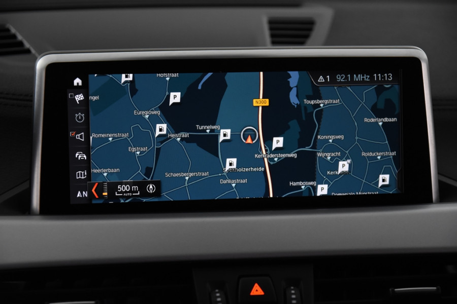 BMW X2 sDrive18i Automaat *1ste Eigenaar*Navigatie*Stoelverwarming*PDC*