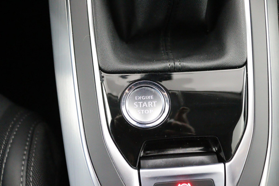 Peugeot 308 SW 1.2 Allure*110PK*ECC*CRUISE*NAVI*HAAK*CAM*CARPLAY*