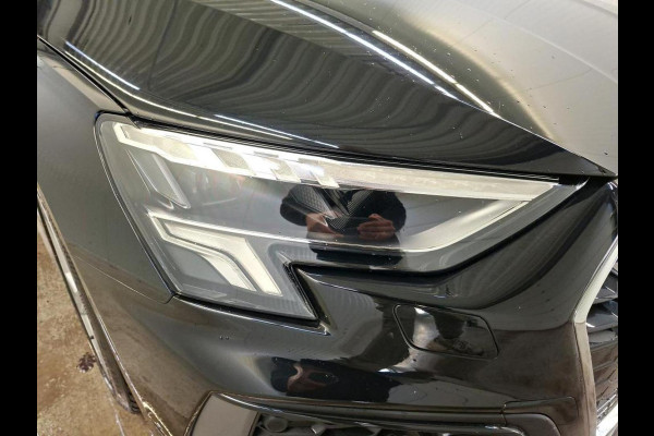 Audi A3 Limousine 30 TFSI S edition Navigatie Apple Carplay/Android Auto Parkeersensoren Adaptive Cruise Control Virtual Cockpit Climate Control Getinte ramen Lichtmetalen velgen