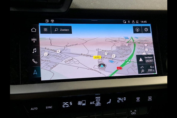 Audi A3 Limousine 30 TFSI S edition Navigatie Apple Carplay/Android Auto Parkeersensoren Adaptive Cruise Control Virtual Cockpit Climate Control Getinte ramen Lichtmetalen velgen