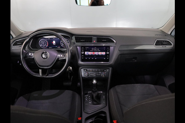 Volkswagen Tiguan 1.4 TSI ACT Highline 150pk DSG| digital display| Navi | 18'LM-velgen| extra getint glas