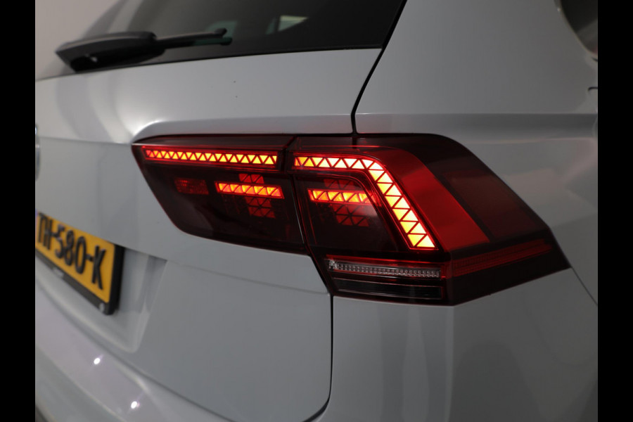 Volkswagen Tiguan 1.4 TSI ACT Highline 150pk DSG| digital display| Navi | 18'LM-velgen| extra getint glas