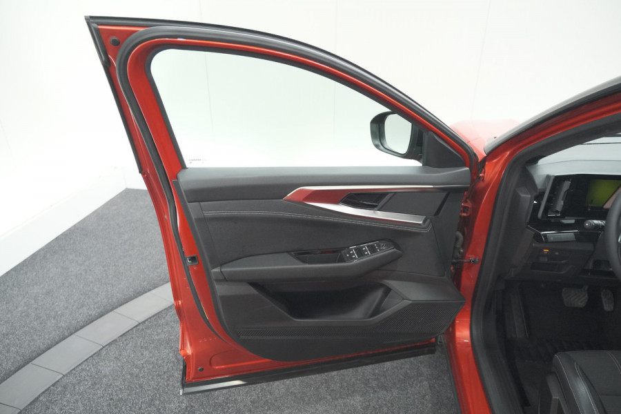 Renault Austral 1.2 E-Tech Full Hybrid 200 Techno | 1500 KG Trekgewicht | 360 Camera | Panoramadak | Adaptieve Cruise Control