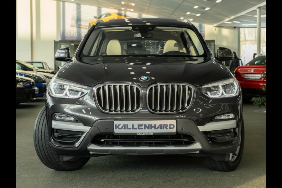 BMW X3 xDrive30i xLine - Pano - Trekhaak - Memoryzetel - Camera - Head-Up