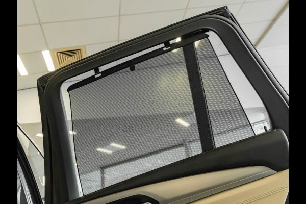 BMW X3 xDrive30i xLine - Pano - Trekhaak - Memoryzetel - Camera - Head-Up