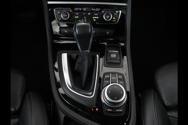 BMW 2 Serie Active Tourer 225xe iPerformance Luxury Line | Panoramadak | Stoelverwarming | Leder | Head-Up | Carplay | Stuurverwarming | Full LED | Harman/Kardon | Navigatie | Keyless | PHEV | Plug In