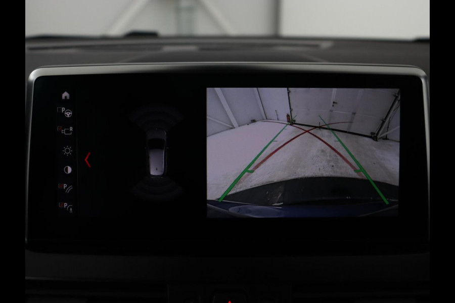 BMW 2 Serie Active Tourer 225xe iPerformance Luxury Line | Panoramadak | Stoelverwarming | Leder | Head-Up | Carplay | Stuurverwarming | Full LED | Harman/Kardon | Navigatie | Keyless | PHEV | Plug In